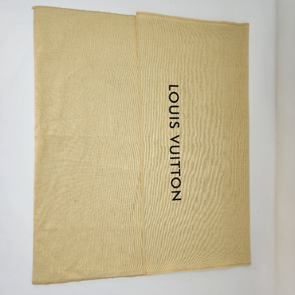 Authentic Louis Vuitton Dust Bag.